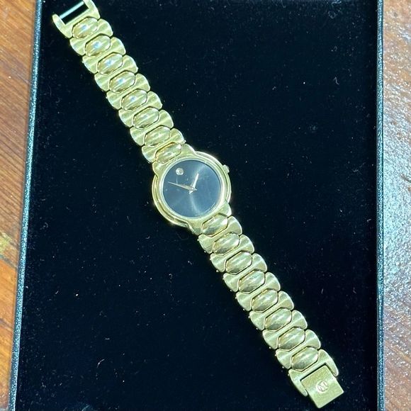 Vintage ￼women’s ￼ ￼museum Movado watch  90s collection main image 6